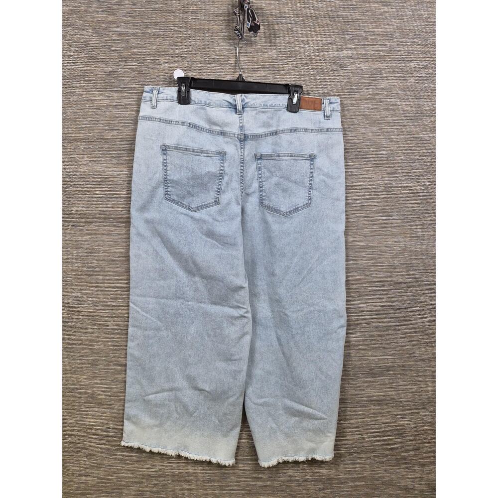 Peace Love World Jeans Womens 18WP Blue High Rise Wide Leg Crop Denim Fringe NEW - Picture 2 of 15